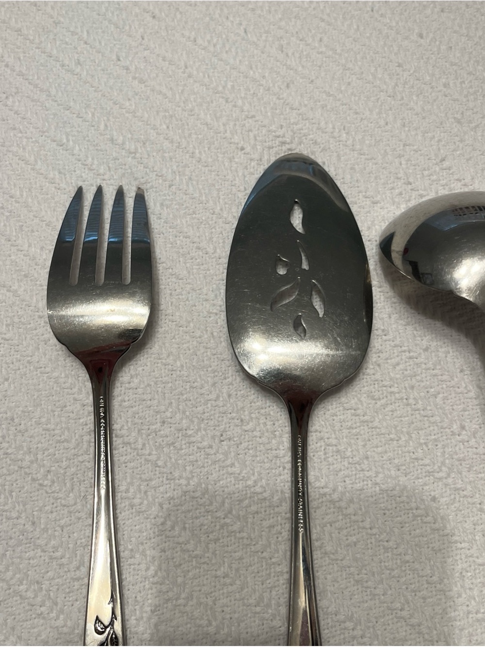 Oneida Community My Rose Silver Floral-Handle Serving Flatware Set - Picture 10 of 10